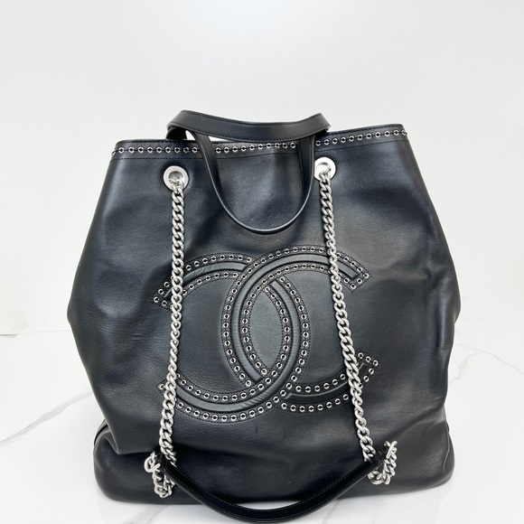 Chanel Coco Eyelets Shopping Tote - Picture 2 of 5